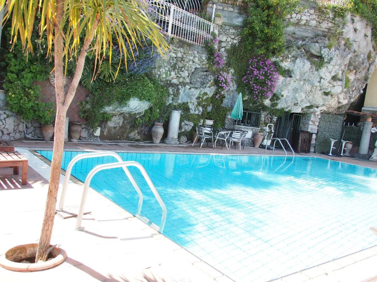 Pascia Cappuccini Hotel Taormina Exterior photo